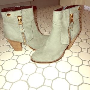 Gray and gold Aldo boots